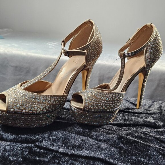 Thalia Sodi High Heels Embellished Stones Ankle T-Straps-SZ 9.5M - Picture 4 of 9